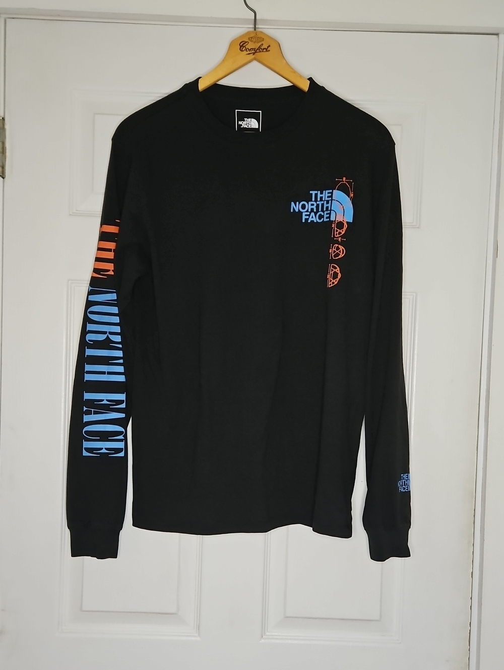 The North Face Recycled Expedition Graphic Long-Sleeve Shirt - Men's Medium
